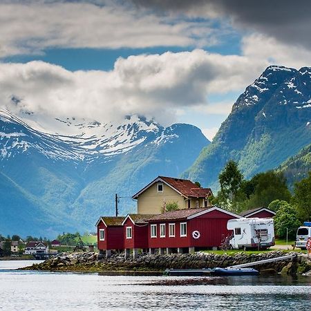 Nesset Fjordcamping Olden Dış mekan fotoğraf