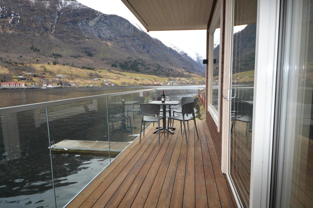Nesset Fjordcamping Olden Dış mekan fotoğraf